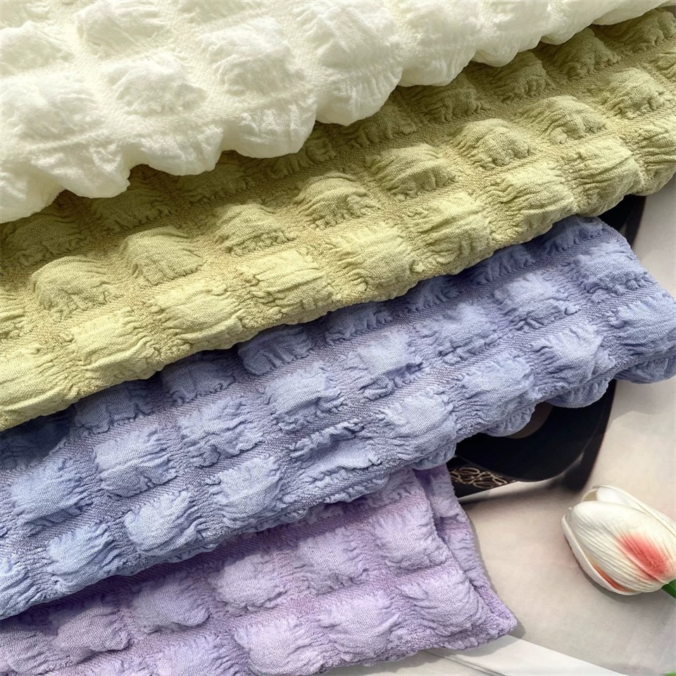 النسيج المصبوغ